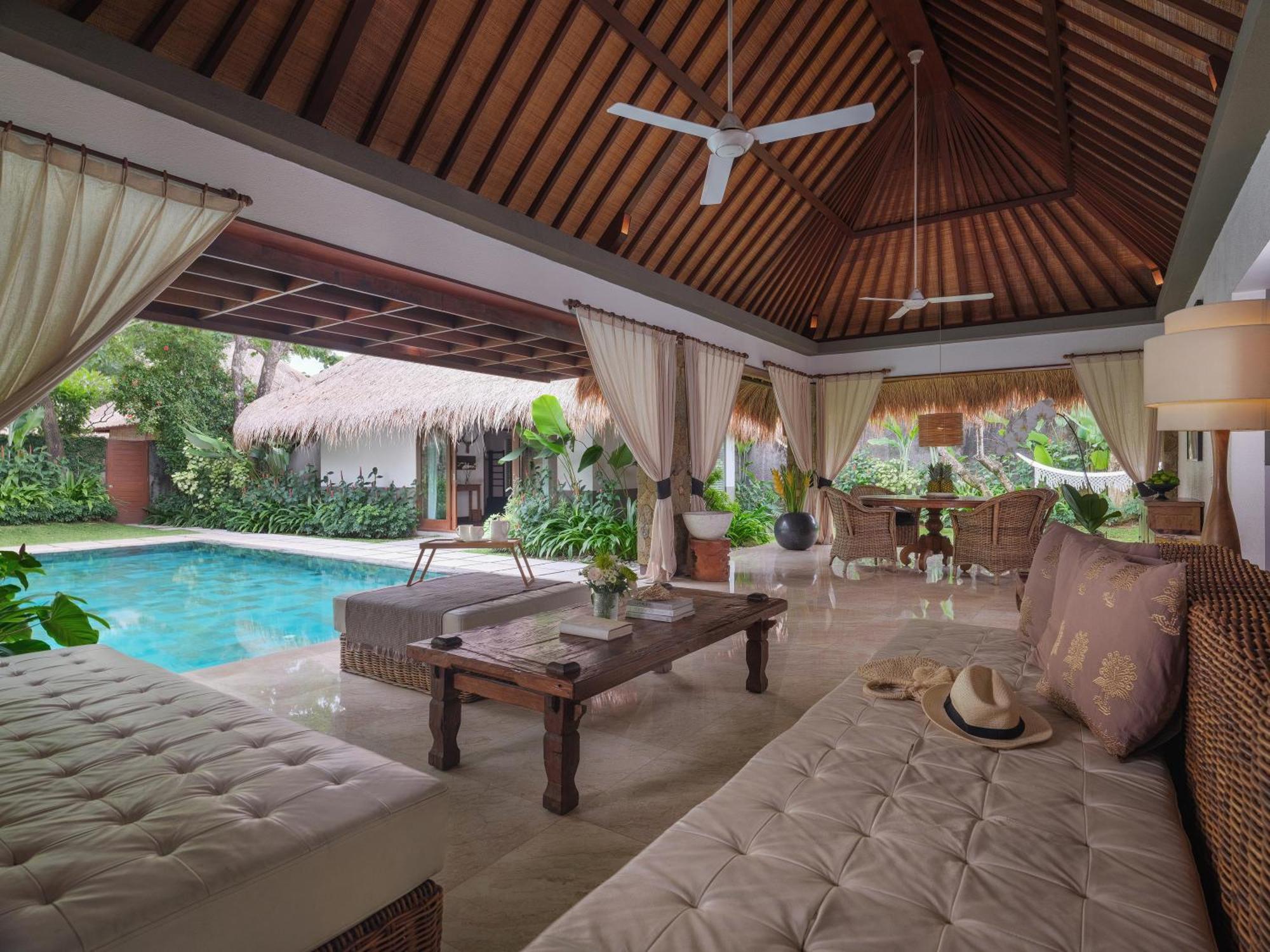 The One Boutique Villa Семиньяк Экстерьер фото
