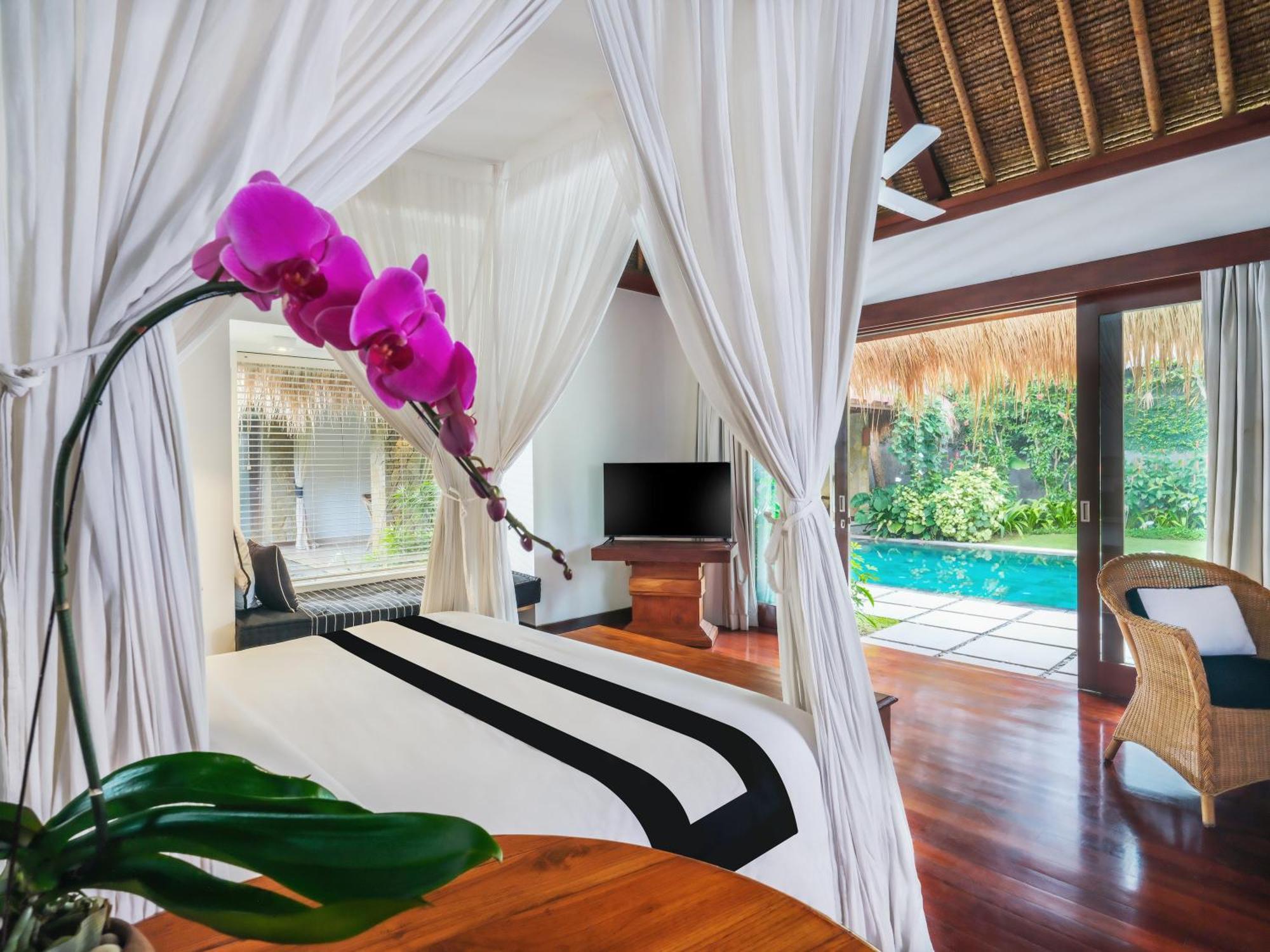 The One Boutique Villa Семиньяк Экстерьер фото
