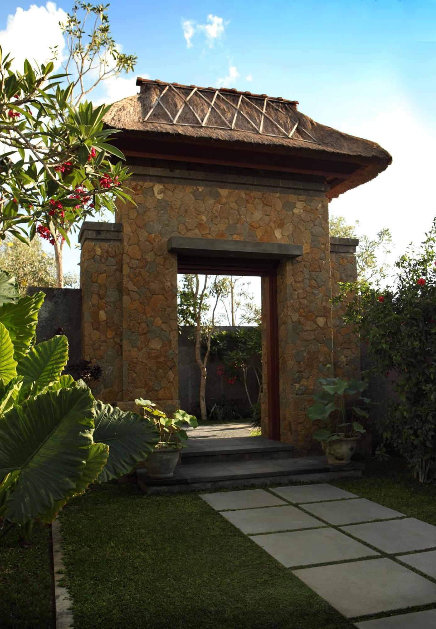 The One Boutique Villa Семиньяк Экстерьер фото